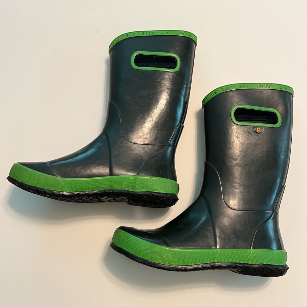 Kids Green and Black Bogs Krainboot Waterproof Rain boots Size 5